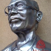 patung-manusia